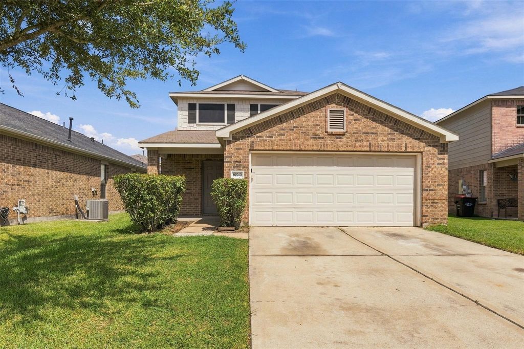 16543 Peyton Stone Circle, Houston, TX 77049