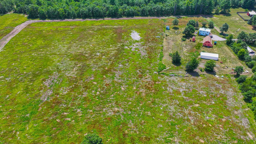 M40 L10B Skeetfield Road, Oxford, ME 04270 — photo 2
