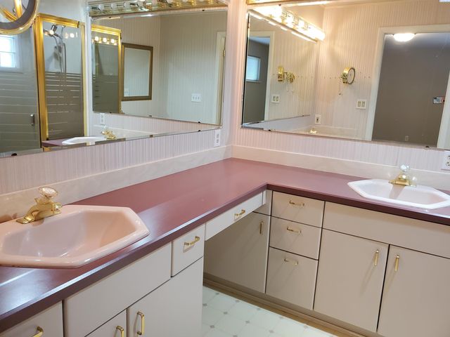 6802 W Willamette Ave, Kennewick, WA 99336