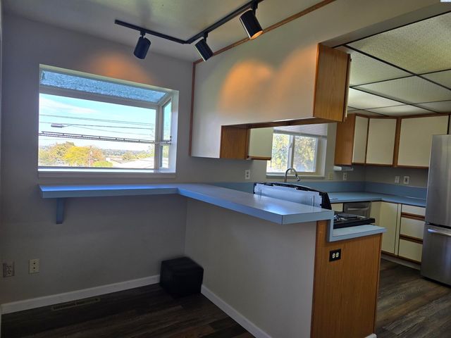 6802 W Willamette Ave, Kennewick, WA 99336