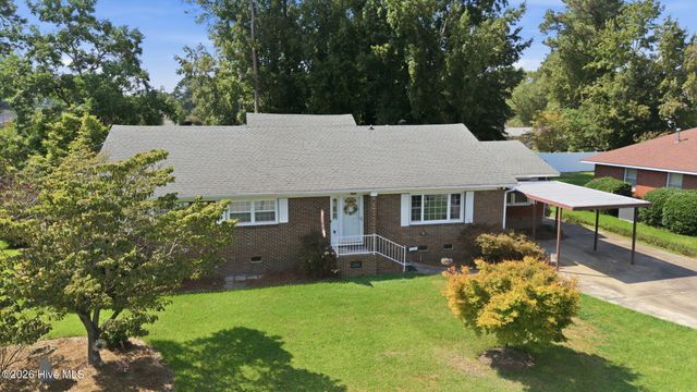 2002 Carey Road, Kinston, NC 28501