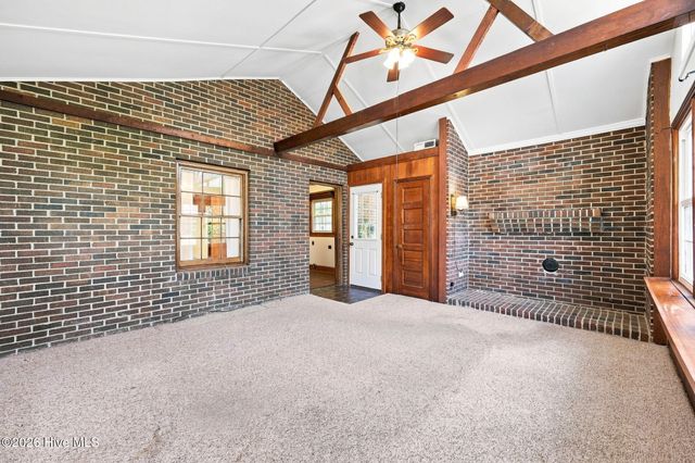 2002 Carey Road, Kinston, NC 28501