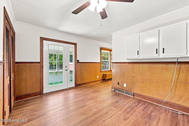 2002 Carey Road, Kinston, NC 28501
