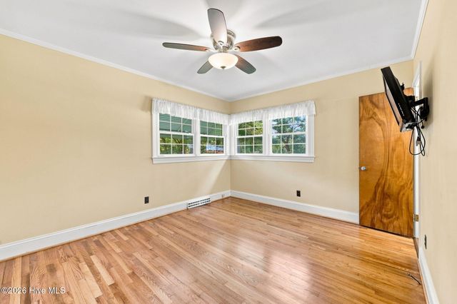 2002 Carey Road, Kinston, NC 28501