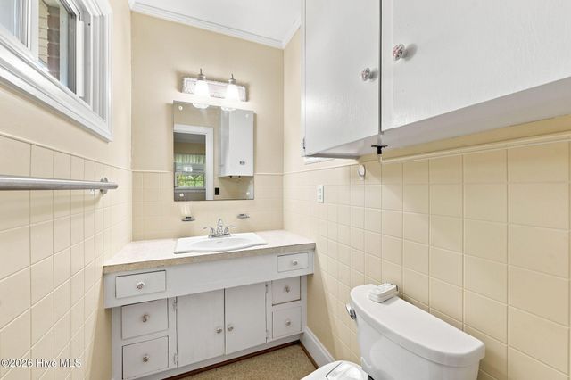 2002 Carey Road, Kinston, NC 28501