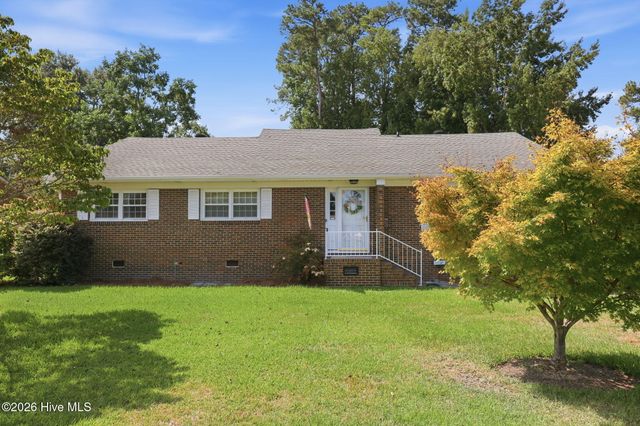 2002 Carey Road, Kinston, NC 28501