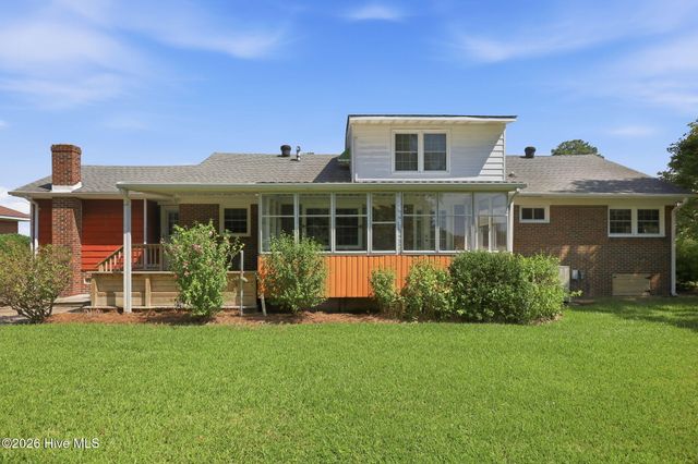 2002 Carey Road, Kinston, NC 28501