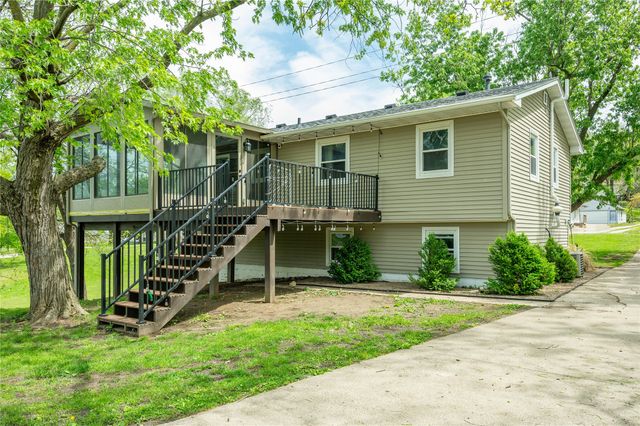 428 N Pleasant Hill Boulevard, Pleasant Hill, IA 50327