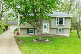428 N Pleasant Hill Boulevard, Pleasant Hill, IA 50327
