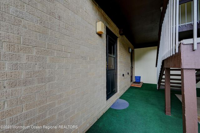 58 Amberly Drive A, Manalapan, NJ 07726