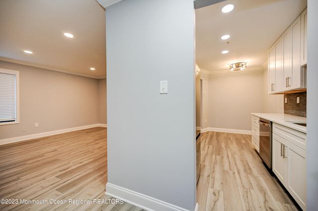 58 Amberly Drive A, Manalapan, NJ 07726