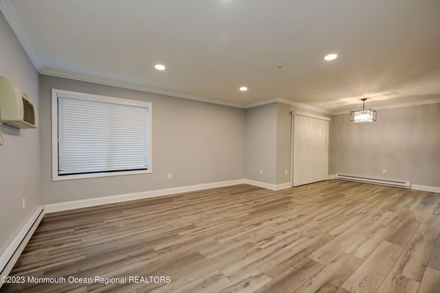 58 Amberly Drive A, Manalapan, NJ 07726