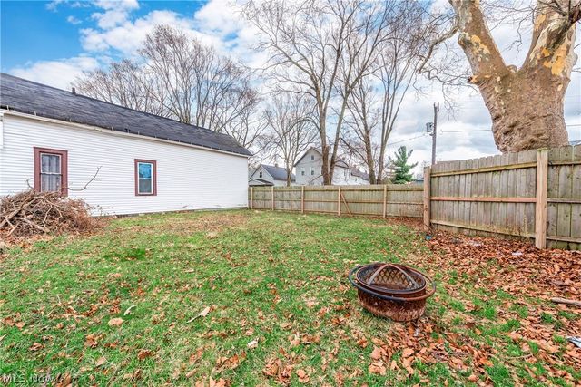 3219 W 43rd Street, Cleveland, OH 44109