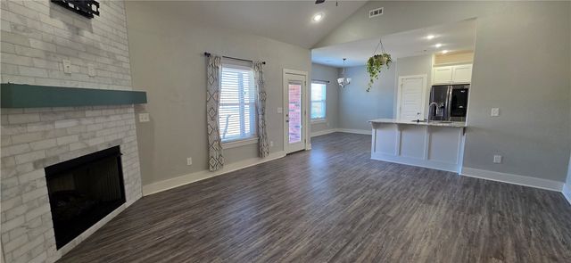 511 Captain Stockton Street, Prairie Grove, AR 72753