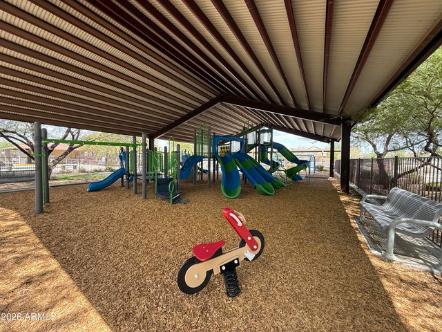 18334 W VIA DEL SOL --, Surprise, AZ 85387
