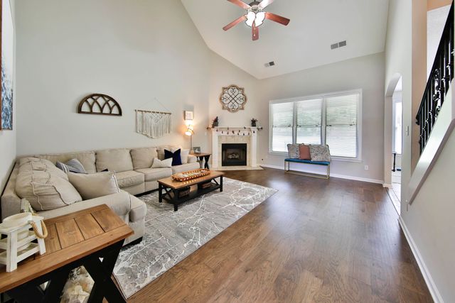 5519 CHAPEL MEADOW CV, Arlington, TN 38002
