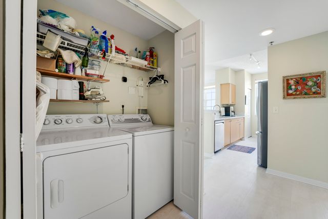 616 Clearwater Park Road 513, West Palm Beach, FL 33401