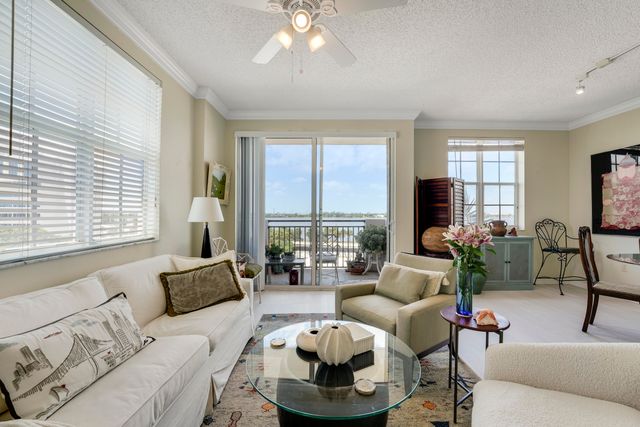 616 Clearwater Park Road 513, West Palm Beach, FL 33401