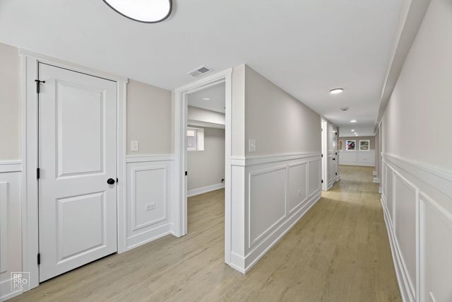 1912 East Avenue, Berwyn, IL 60402