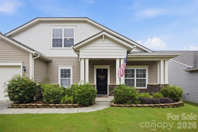 1235 Tranquil Falls Lane, Matthews, NC 28104