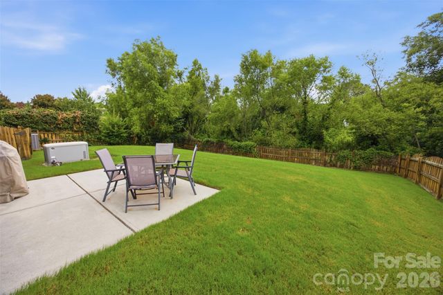 1235 Tranquil Falls Lane, Matthews, NC 28104