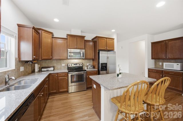 1235 Tranquil Falls Lane, Matthews, NC 28104