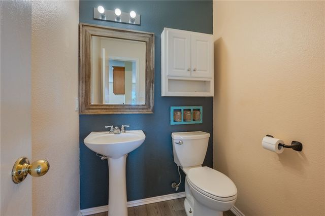 15132 Faircrest Drive, College Station, TX 77845