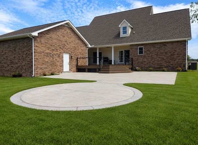 8167 Primm Springs Rd, Primm Springs, TN 38476