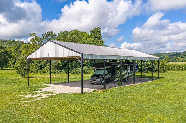 8167 Primm Springs Rd, Primm Springs, TN 38476