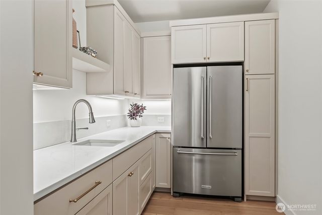 12107 Mundy Loss Road E, Buckley, WA 98321