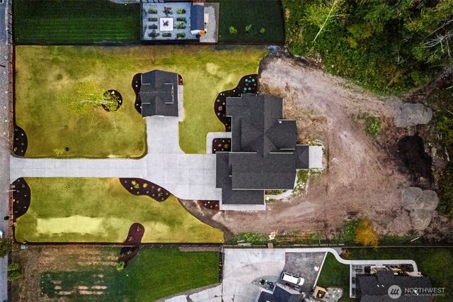 12107 Mundy Loss Road E, Buckley, WA 98321