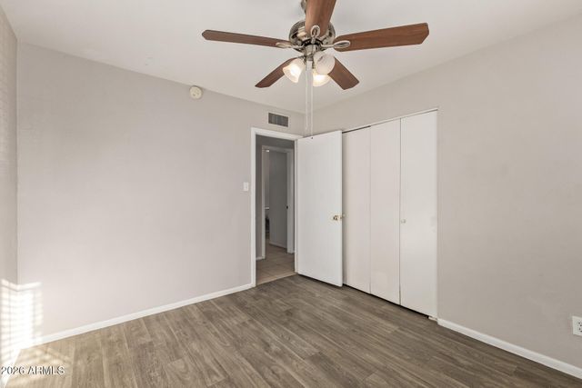 6124 W OREGON Avenue, Glendale, AZ 85301