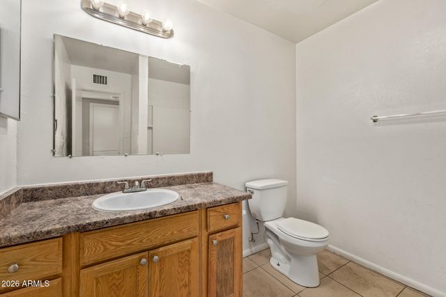 6124 W OREGON Avenue, Glendale, AZ 85301