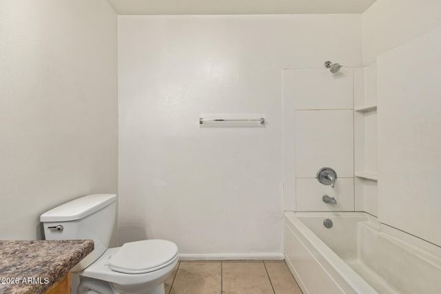 6124 W OREGON Avenue, Glendale, AZ 85301