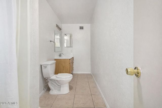 6124 W OREGON Avenue, Glendale, AZ 85301