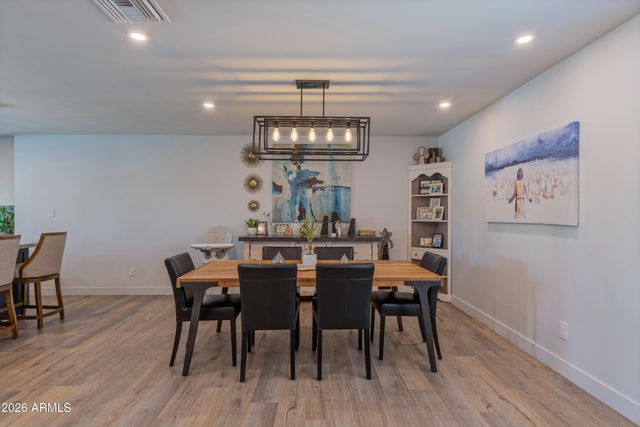 6448 E VOLTAIRE Avenue, Scottsdale, AZ 85254