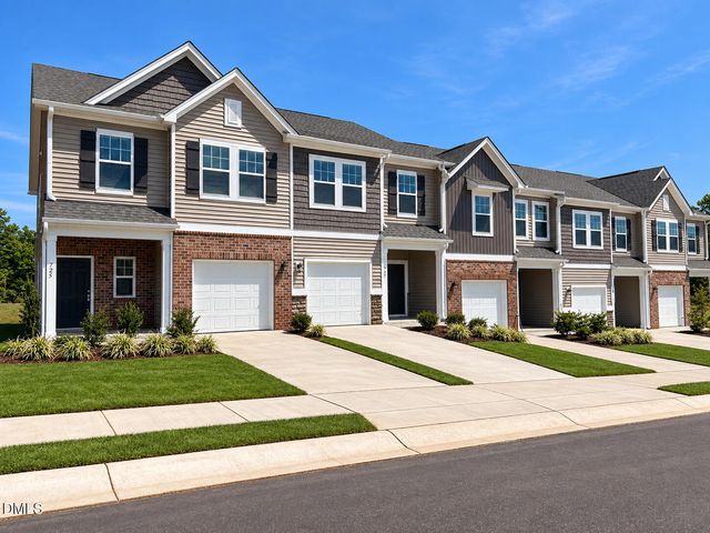 705 Summer Wheat Lane, Mebane, NC 27302