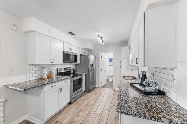 1415 CARLSON DRIVE, Orlando, FL 32804