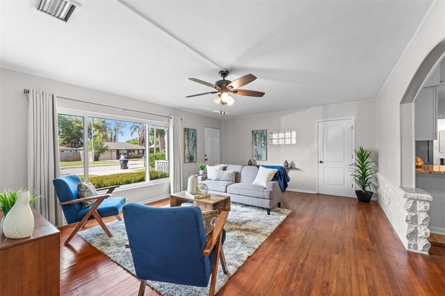 1415 CARLSON DRIVE, Orlando, FL 32804