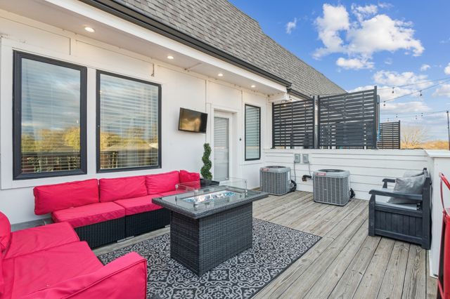 2135 24th Ave, N, Nashville, TN 37208