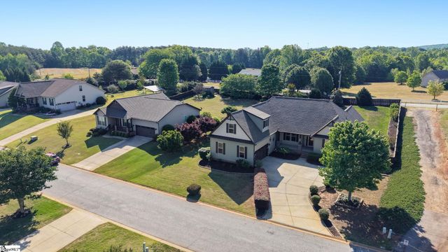 104 Crimson Glory Way, Travelers Rest, SC 29690