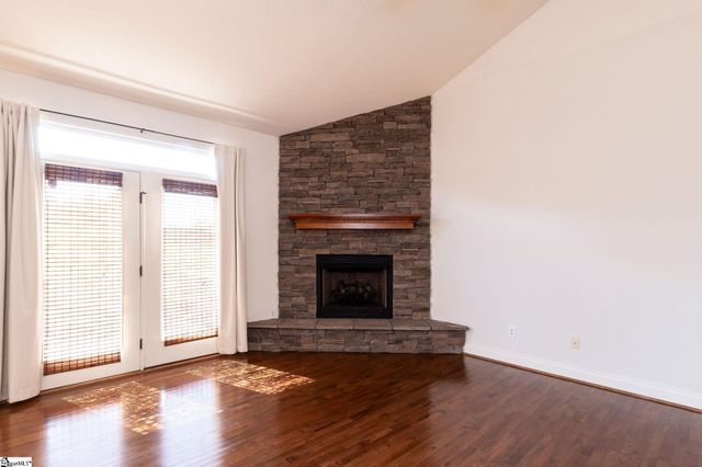 104 Crimson Glory Way, Travelers Rest, SC 29690