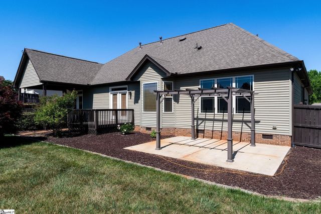 104 Crimson Glory Way, Travelers Rest, SC 29690