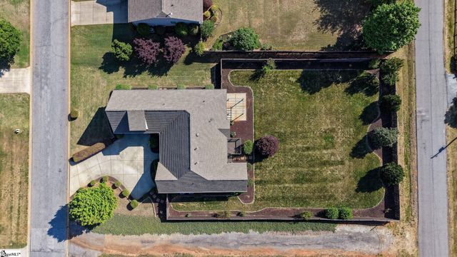 104 Crimson Glory Way, Travelers Rest, SC 29690