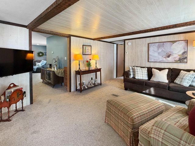 5891 N US 231, Jasper, IN 47546