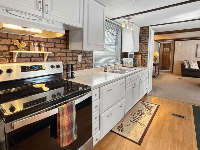5891 N US 231, Jasper, IN 47546