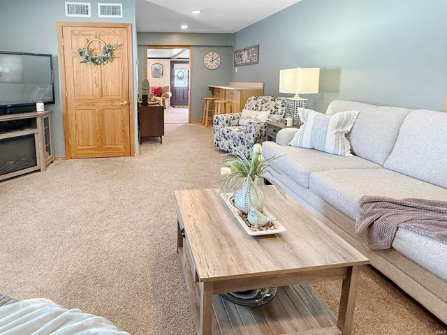 5891 N US 231, Jasper, IN 47546