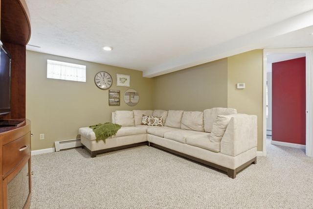 6 Locke Road, Billerica, MA 01821