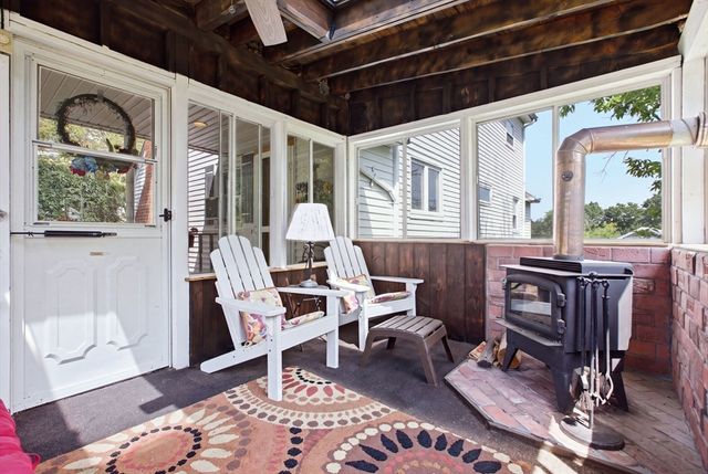 6 Locke Road, Billerica, MA 01821