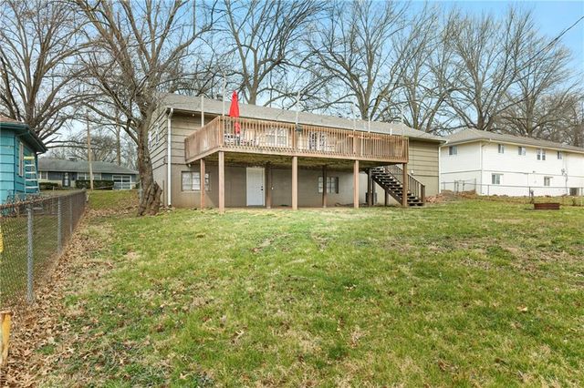 6411 Harvard Avenue, Raytown, MO 64133